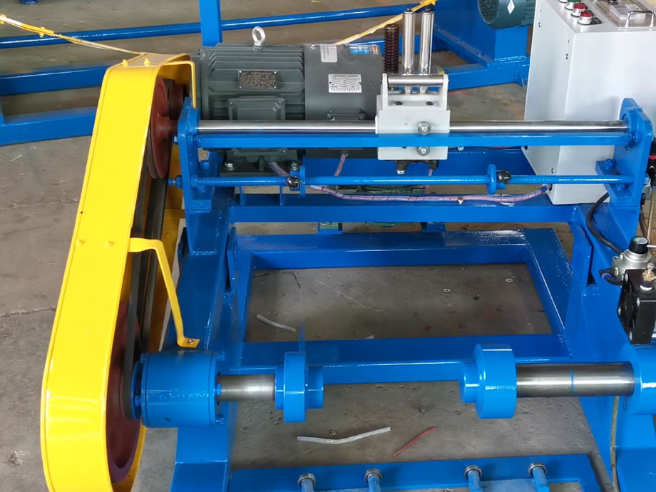 電動升降氣動頂錐復(fù)繞機(jī)